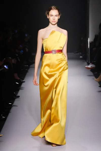 Look 6